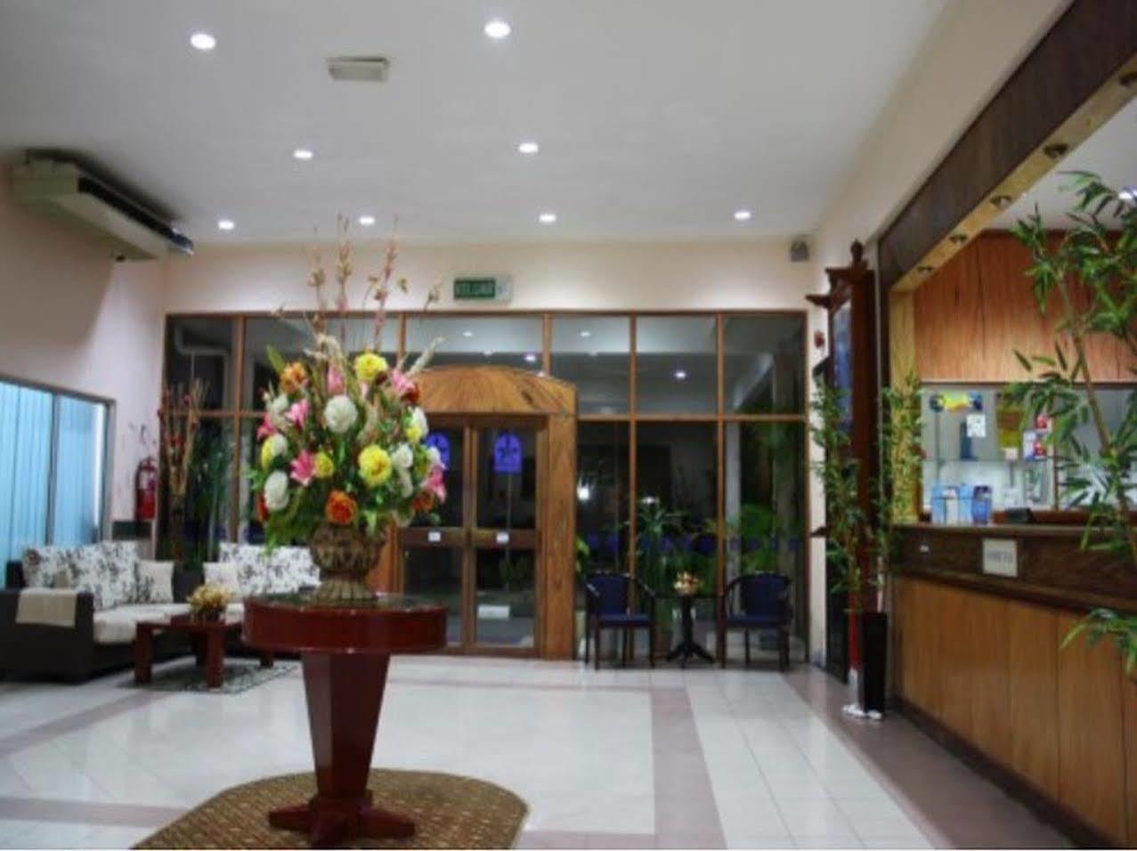 Hotel Seri Malaysia Rompin Kuala Rompin Kültér fotó