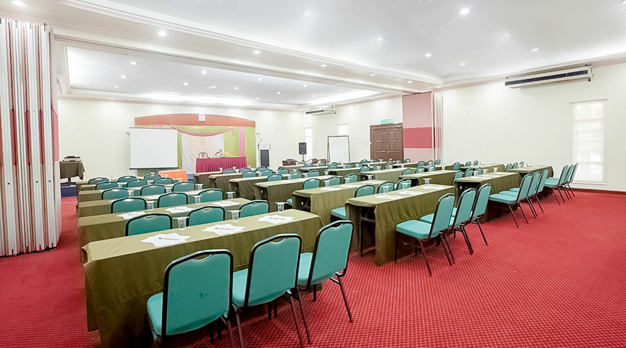 Hotel Seri Malaysia Rompin Kuala Rompin Kültér fotó